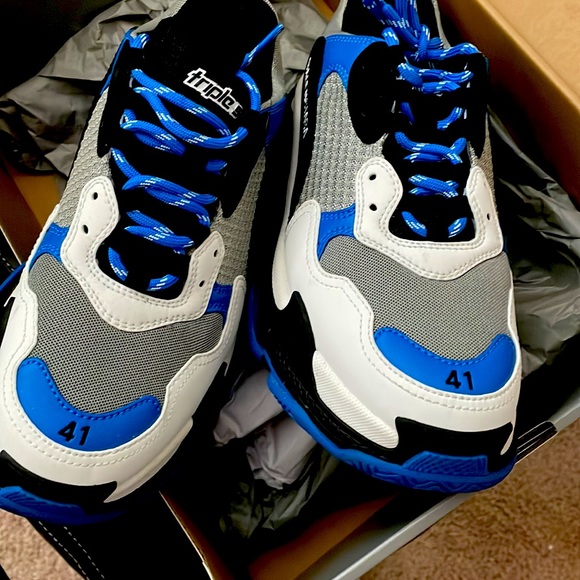 Balenciaga triple s - Picture 2 of 2